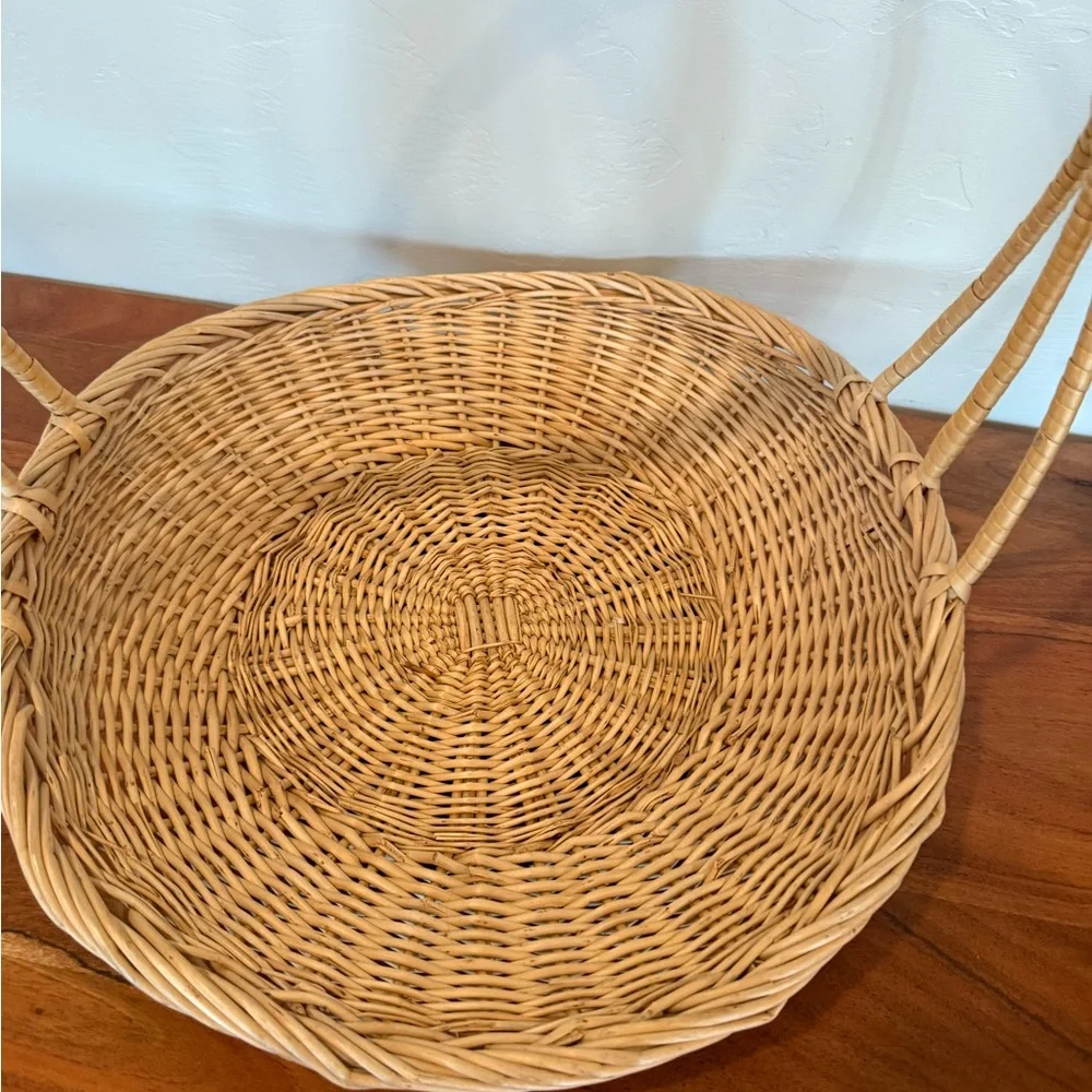 Vintage‎ Woven Rattan Basket with Handle French Country Farmhouse